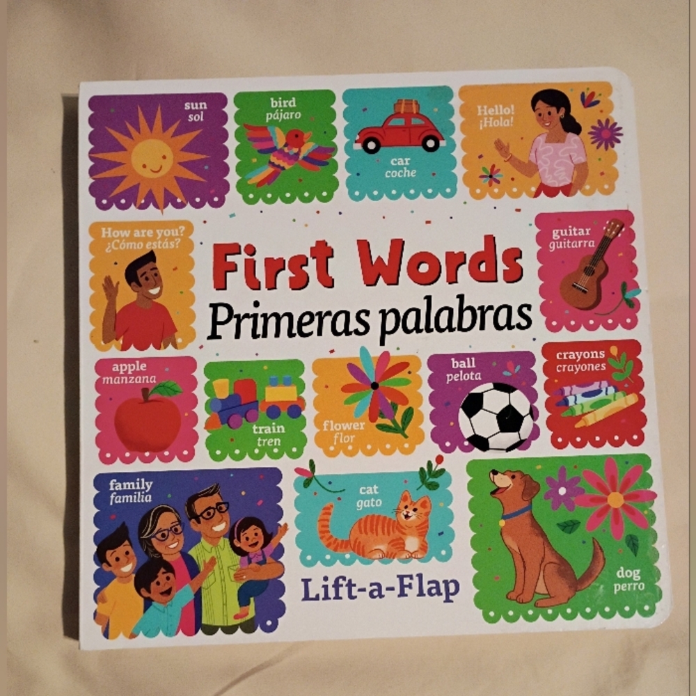 New & Unused First Words Lift-a-Flap Book In English & Spanish